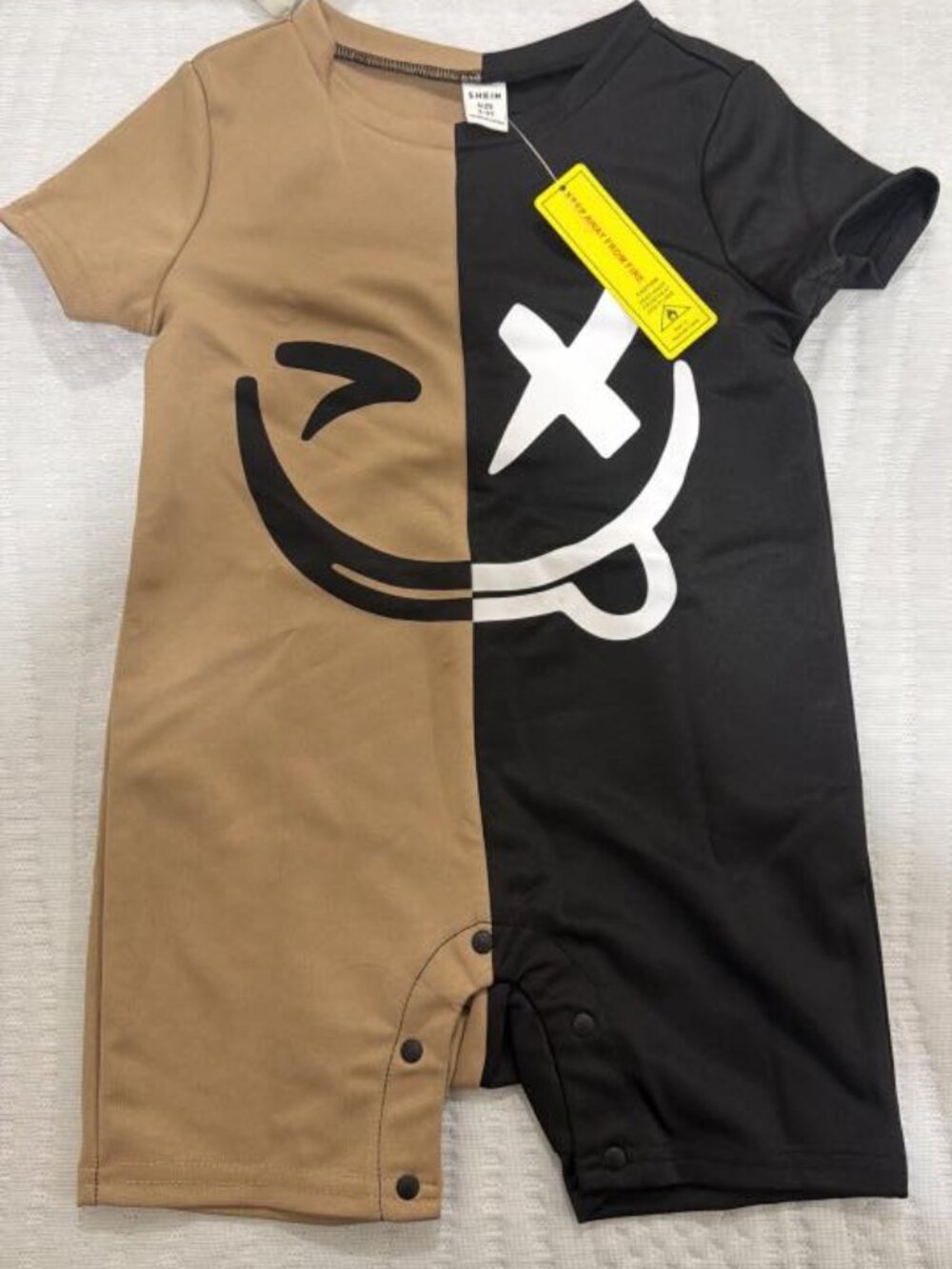 NWT SHEIN Toddler Smiley Graphic Romper size 2-3 years